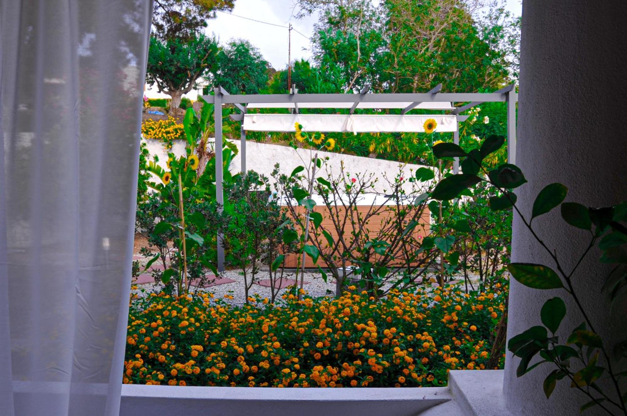 Maria Tindara La Locanda Vulcano  Exterior foto