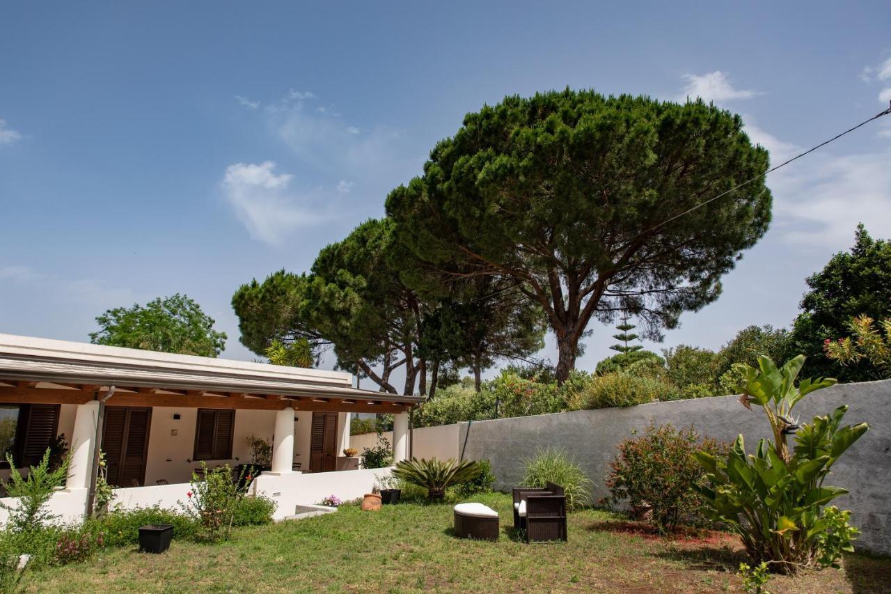 Maria Tindara La Locanda Vulcano  Exterior foto