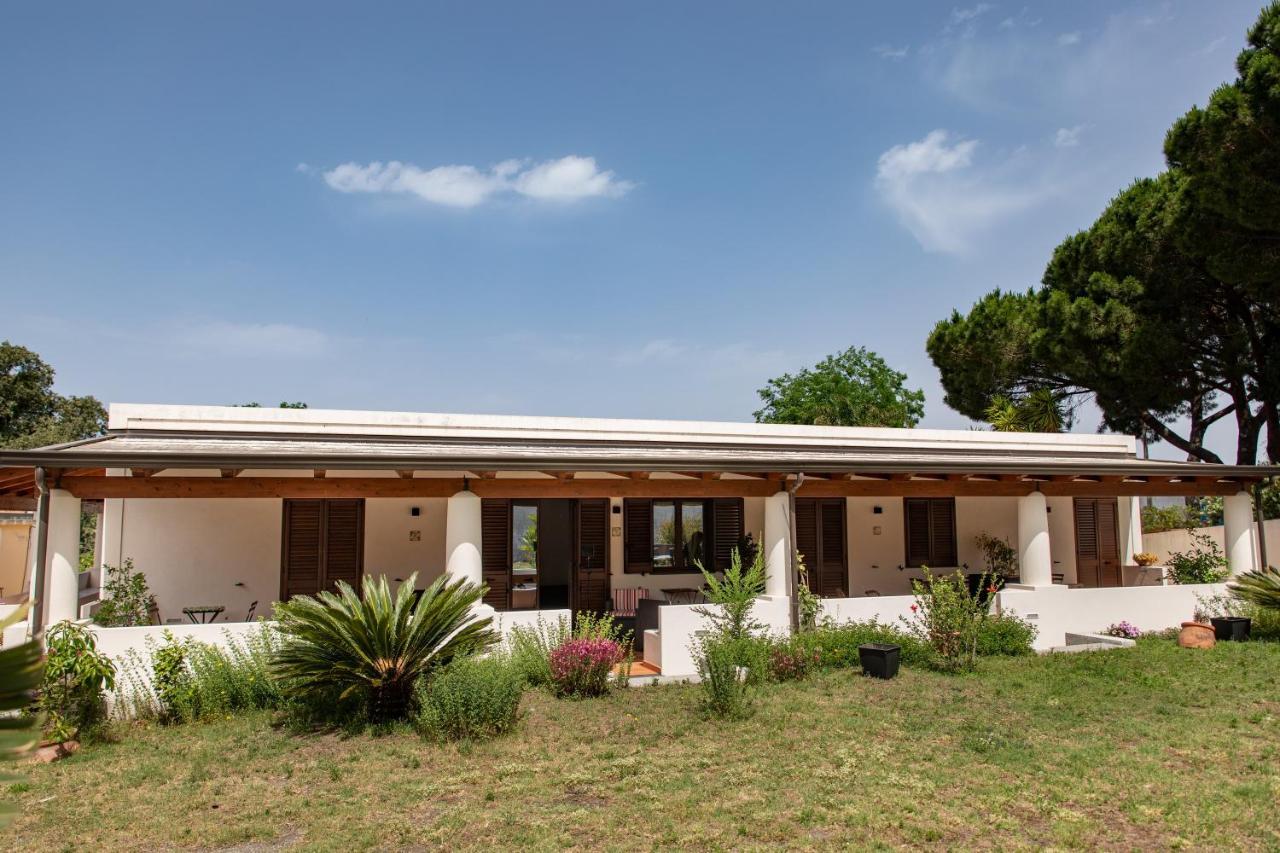 Maria Tindara La Locanda Vulcano  Exterior foto